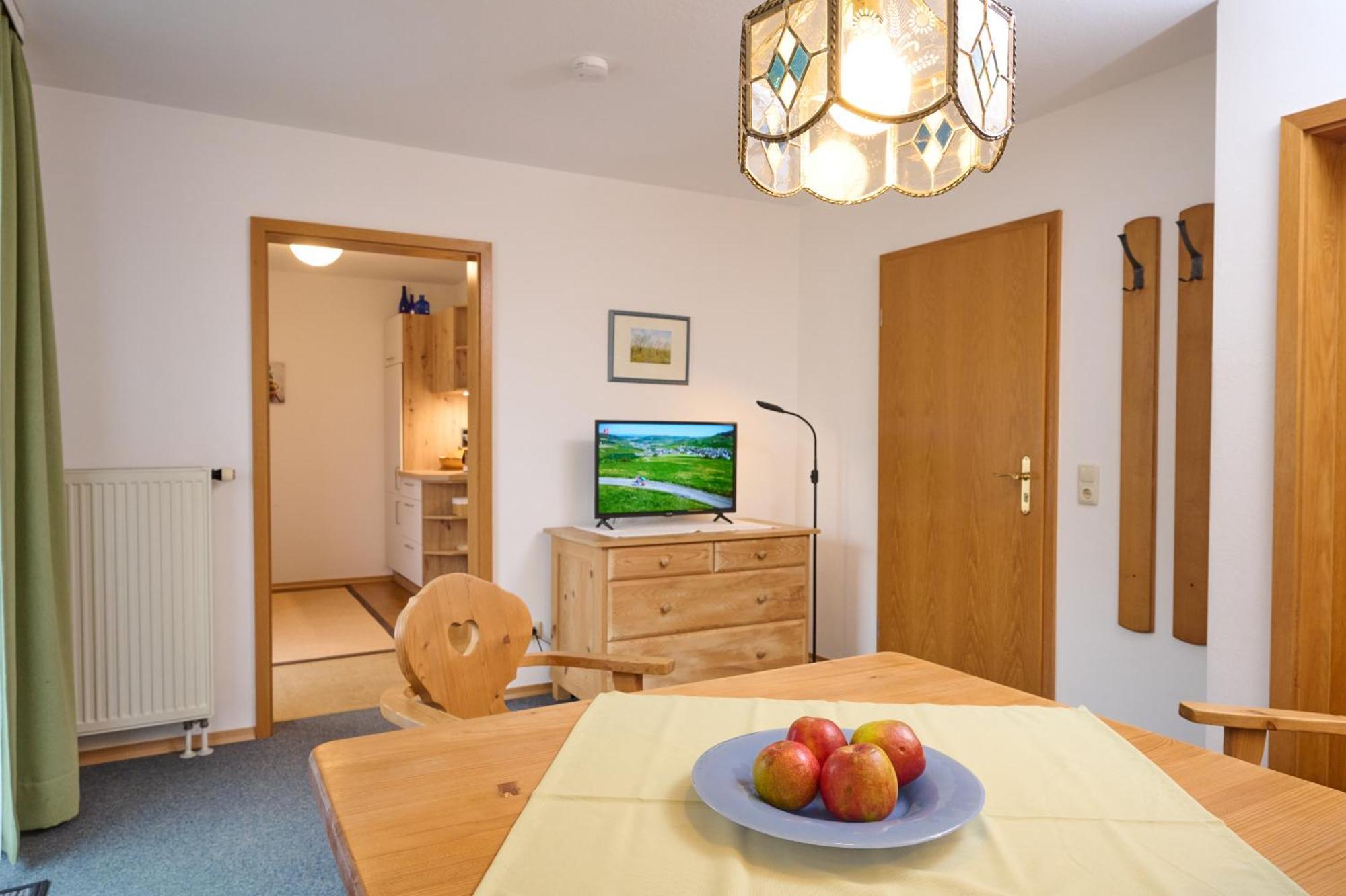 Gaestehaus Weissenbacher-Ferienwohnungen Marquartstein Exteriér fotografie