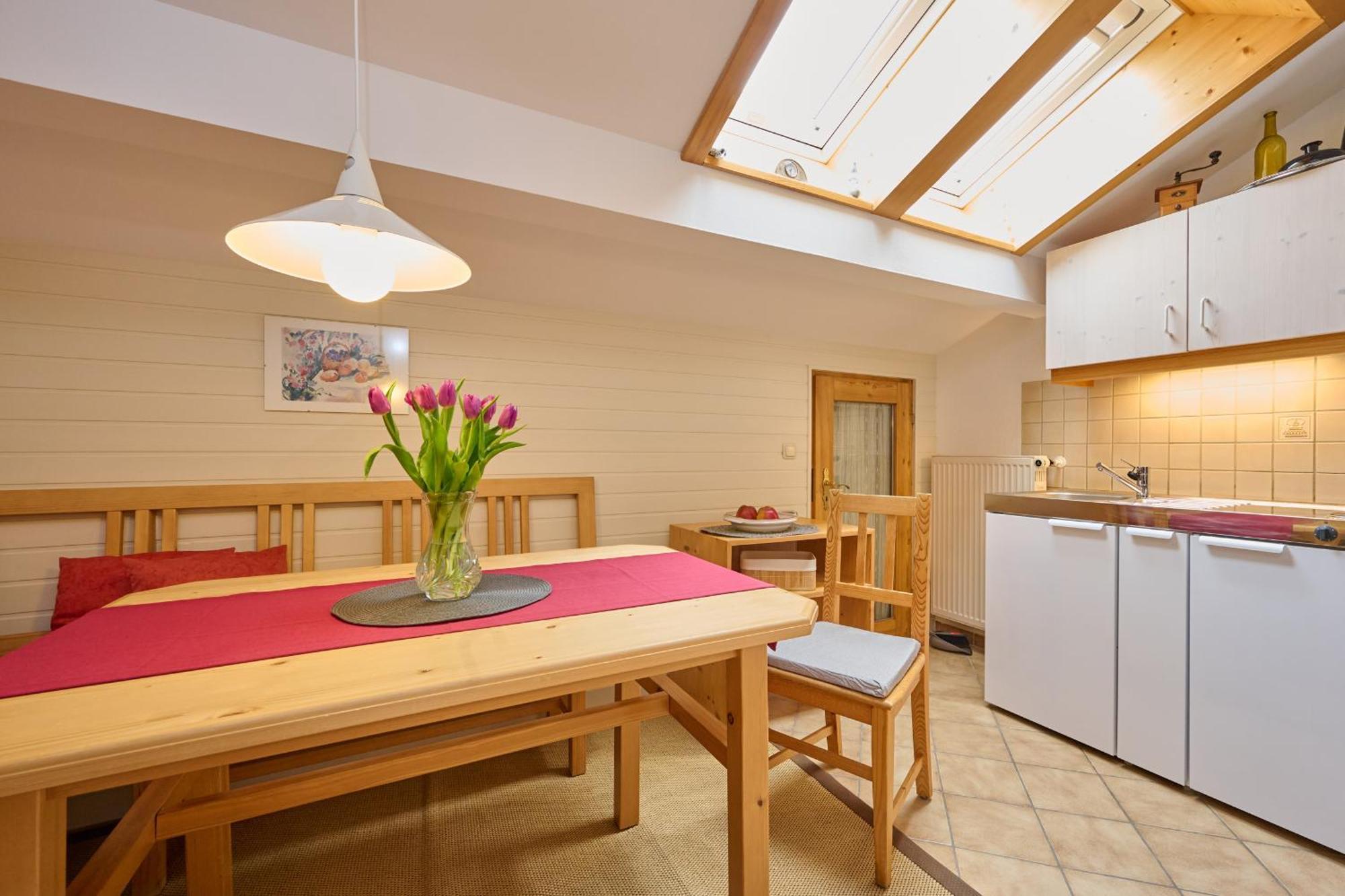 Gaestehaus Weissenbacher-Ferienwohnungen Marquartstein Exteriér fotografie